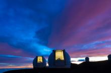 Телескопы обсерватории Кека. Фото с сайта http://www.keckobservatory.org.