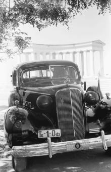 Одесса. Воронцовский дворец. Фотограф Willy Pragher. Июнь, 1943 г.