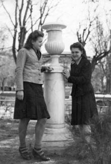 Одесса. В городском саду по ул. Дерибасовской. 1947 г.