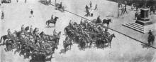 Фото в журнале «Огонек» № 51 за 1925 год. «Донские казаки наблюдают за «Потемкиным». Одесса. 1905 г.
