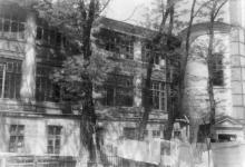 Колодезный пер., 2, бывшая гостиница «Франция». Фото А.О. Лисенко. 1950-е гг.
