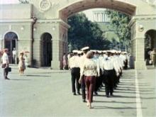 Вход на старый морвокзал, кадр из фильма одесской киностудии «Иностранка», 1965 г.