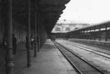Одесса. Перрон железнодорожного вокзала. 1941 г.