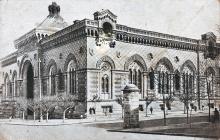 Фотография на открытке 1930-х гг. со зданием горсовета
