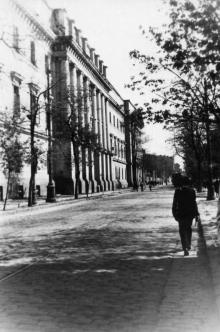 Одесса, ул. Свердлова. Фотограф Андрей Онисимович Лисенко. Конец 1940-х гг.
