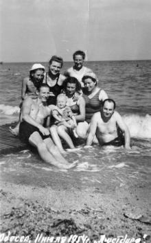 Одесса. Пляж «Люстдорф». 1954 г.