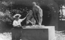 Одесса. Скульптура в «Детском секторе» парка Шевченко, 1950-е гг.
