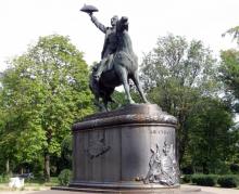 Памятник А.В. Суворову в Измаиле