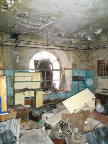 В здании бывшего Русского технического общества. Фото В. Баля. 2008 г.