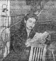 Старший режиссер Одесской студии телевидения Л. Глибко-Долинская. Фото в газете «Чорноморська комуна», 27 марта 1957 г.