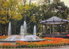 Городской сад. Фотография на открытке из набора «Одесса». 2010 г.