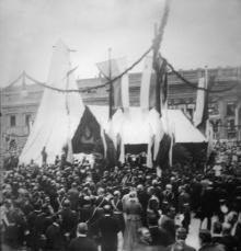 Перед открытием памятника Екатерине II. Одесса, 6 мая 1900 г.