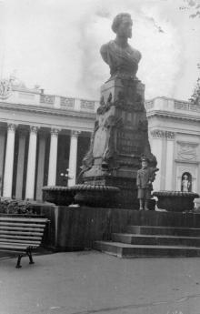 Памятник Пушкину. Одесса, 1958 г.
