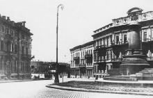 Екатерининская площадь (1917–1941)
