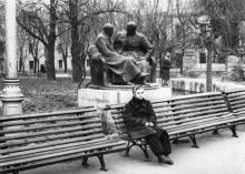 Одесса. Городской сад. Памятник Ленину и Сталину. Конец 1950-х гг.