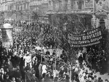 Демонстрация трудящихся Одессы в честь вступления в город Красной армии