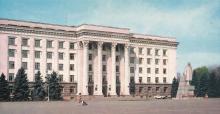 Площа Жовтневої революції. Фото В. Хмари з комплекту «Одеса», 1989 р.
