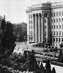 Новое здание областных партийных организаций. Фото в брошюре «Одесса». 1964 г.