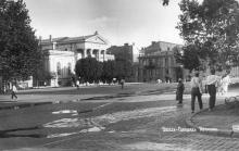 Одесса. Площадь Коммуны и археологический музей. Начало 1930-х гг.