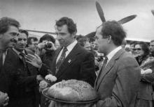 Встреча делегации из Социалистической Республики Хорватии в Одесском аэропорту. Фото ОАОО. 23 сентября 1980 г.