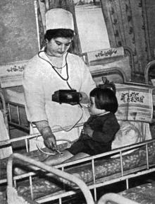В детском санатории «Хаджибей». Фото в брошюре «Здравницы Хаджибея». 1970 г.