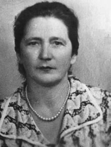 Полина Михайловна Сенчиневич. 1955 г.