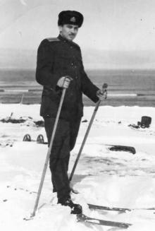 И.Ф. Демьянов на лыжах. 1957 г.