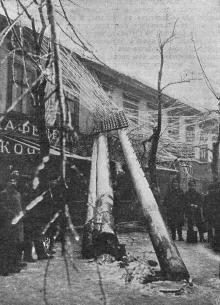 Одесса во время гололедицы 26-го ноября т. г., Греческая улица. Фото И.М. Шнейдера в журнале «Нива» от 14 декабря 1902 г.