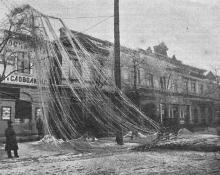 Одесса во время гололедицы 26-го ноября т. г., Полицейский улица. Фото И.М. Шнейдера в журнале «Нива» от 14 декабря 1902 г.