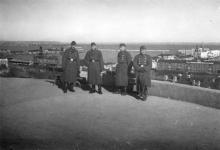 Вид на порт с Приморского бульвара возле Думы. Одесса. Оккупация. 1941 г.