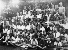 Пионерский лагерь школы № 10 в Люстдорфе. 1939 г.