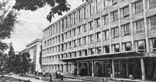 Новый корпус политехнического института в Одессе. Фото в газете «Знамя коммунизма». 03 сентября 1965 г.